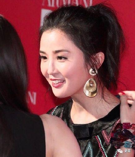 明星黑料网,明星黑料网背后的真相与影响-第3张图片-草莓视频深夜