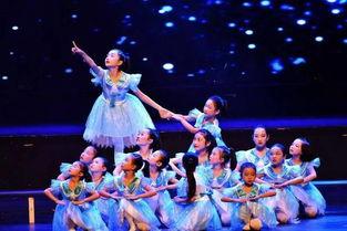 嫦娥舞蹈成人简单视频,成人舞蹈视频中的古典美韵再现-第3张图片-草莓视频深夜