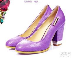 成人女鞋直播小皮鞋视频,直播带你领略小皮鞋魅力-第2张图片-草莓视频深夜