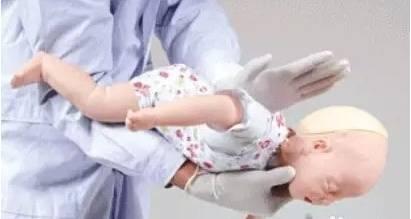 成人急救异物视频大全,成人异物窒息处理全攻略-第2张图片-草莓视频深夜 成人急救异物视频大全,成人异物窒息处理全攻略-第2张图片-草莓视频深夜