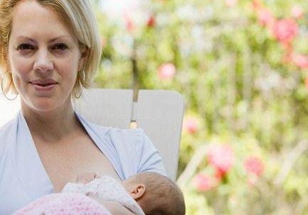 成人躺着吃母乳视频播放,一场跨越年龄的温馨互动-第1张图片-草莓视频深夜